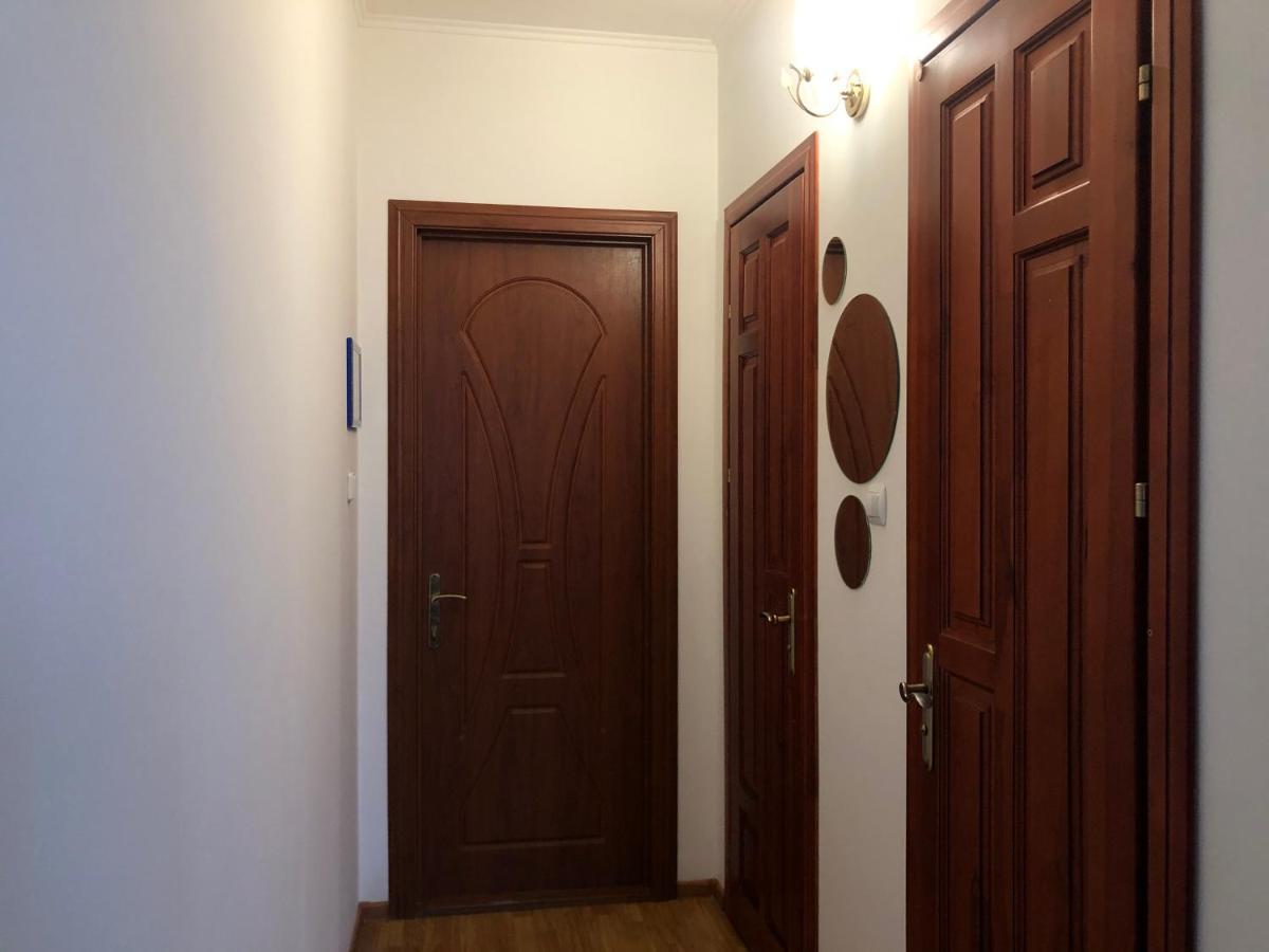 Авіа Leilighet Uzjhorod Eksteriør bilde